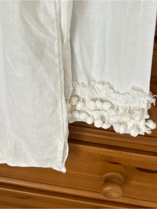 Chico’s White Linen Blend Embellished Kurta Tunic Top Pom Pom Trim Size 1 (M) - Picture 6 of 11